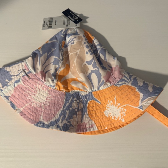 Oshkosh Sun Hat Reversivle 12-24 month - Picture 1 of 2